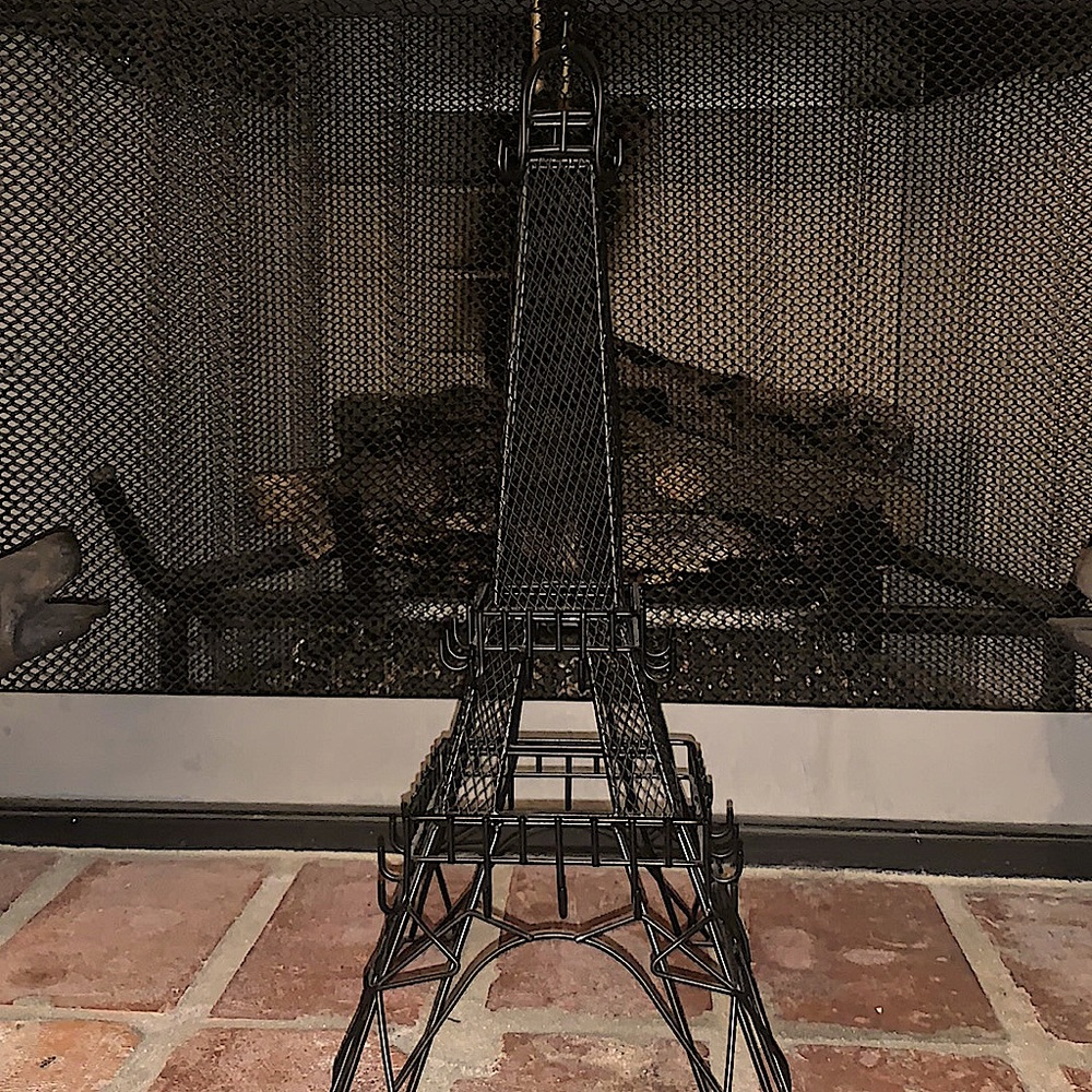 Black Eiffel Tower Jewelry Holder